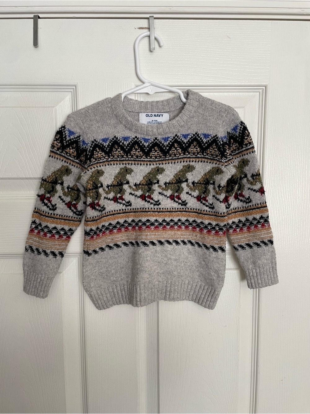 Old Navy 18-24 months Gray Patterned Fair Isle Crewneck Sweater Dino Skiing